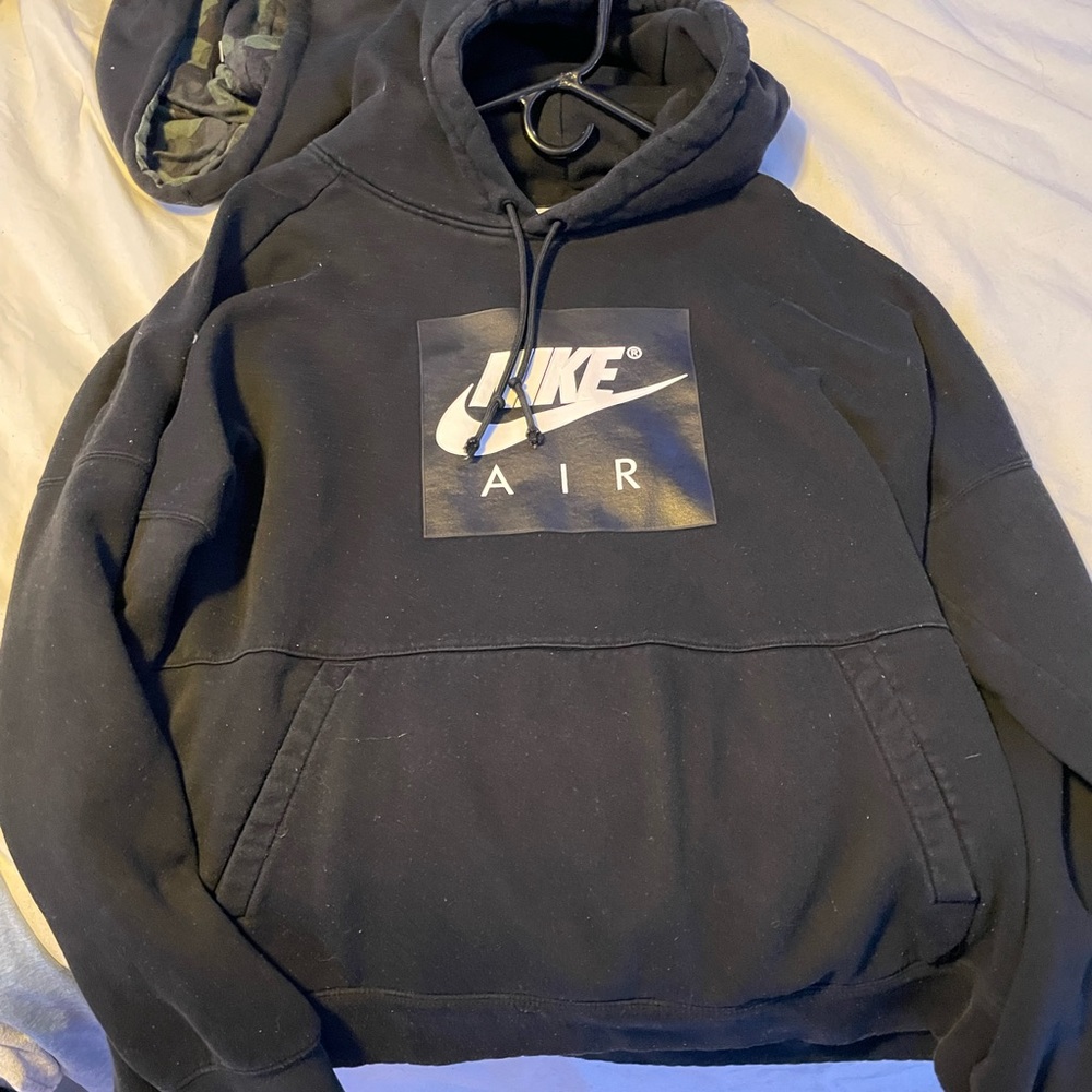 Nike Sweatshirt, Color Black, Size Extra Large, Brand Nike